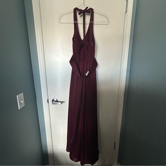 White by Vera Wang Burgundy Full Length Halter T-bar Dress - Picture 4 of 15